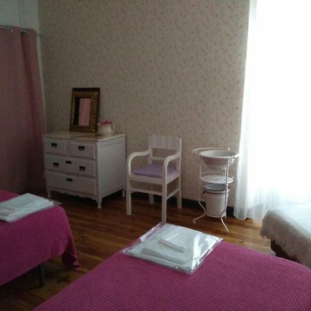 אבורה Hostel Raymundo מראה חיצוני תמונה