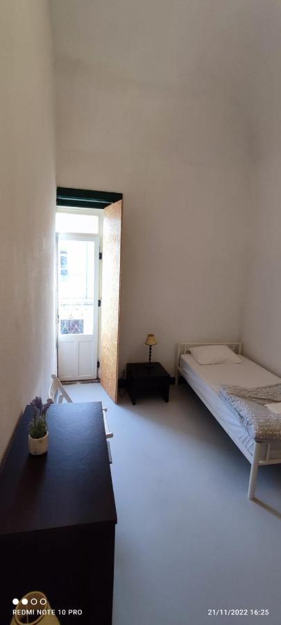אבורה Hostel Raymundo מראה חיצוני תמונה