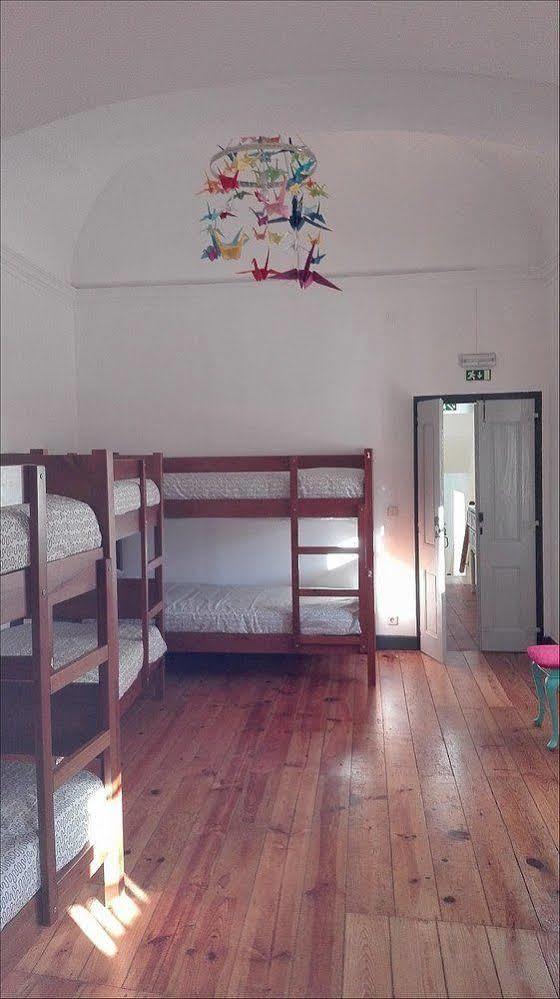 אבורה Hostel Raymundo מראה חיצוני תמונה